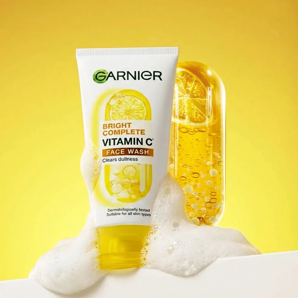 Garnier Vitamin C Gel Face Wash for Brighter Skin Gently Cleanses Skin & Removes impurities