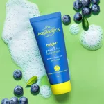Aqualogica Bright+ Smoothie Face Wash Brightening Face Wash For Glowing Skin For All Skin Types view 3