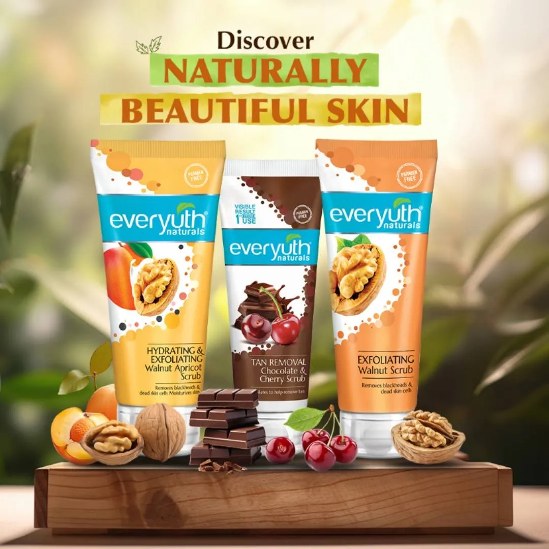 Everyuth Naturals Exfoliating Walnut Scrub, Gentle Face Scrub, Removes blackhead & dead skin cells