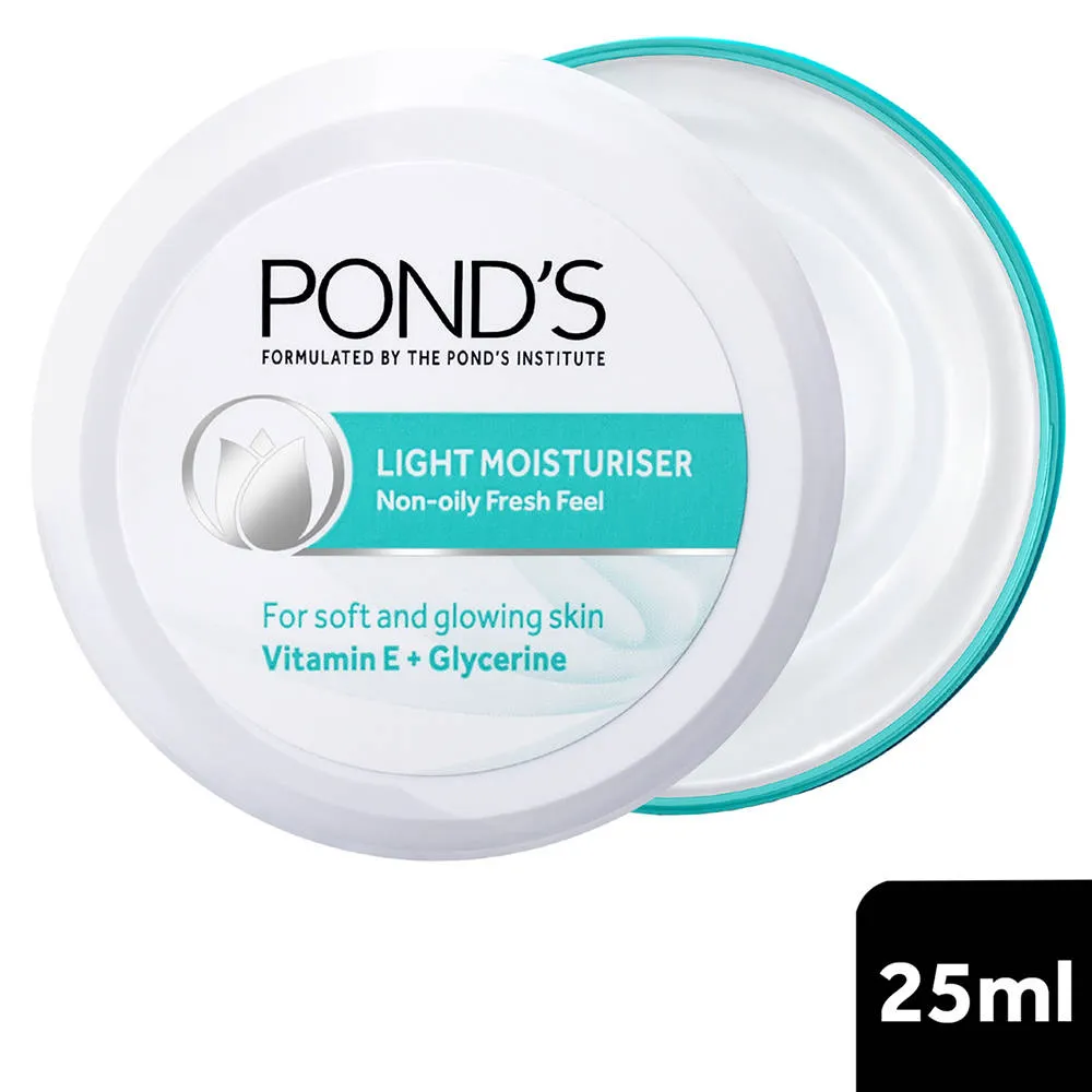 Pond's Ponds Light Moisturiser Non-Oily Fresh Feel With Vitamin E + Glycerine