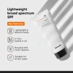 Minimalist SPF 50 PA ++++ Sunscreen With Multi-Vitamin For Reducing Photoaging & No White Cast view 3
